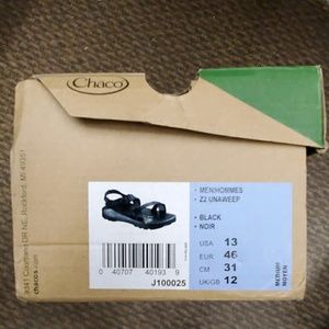 Mens Chaco sandals worn once